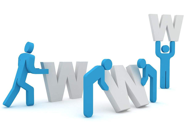 企業(yè)應(yīng)該做網(wǎng)站？還是小程序？