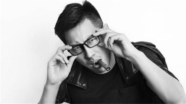 戚帥是富二代嗎身價(jià)多少 奇葩大會(huì )戚帥身家背景,父母是誰(shuí)是干什么的